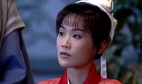 女扮男装gl文娱乐圈,娱乐圈女扮男装之爱恨情仇